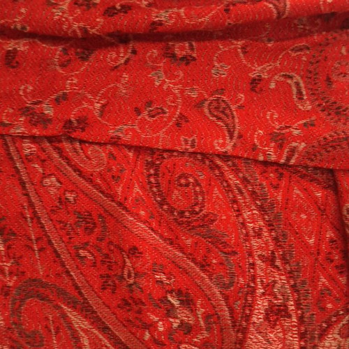 Karizma women's pashmina scarf new, red paisley design