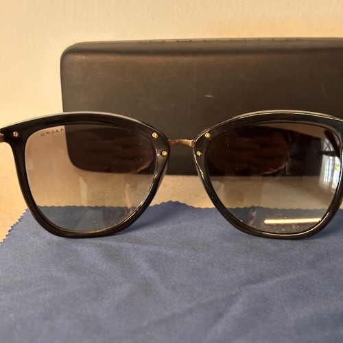 Ralph Lauren RA5245 Cat-Eye Sunglasses like new, black