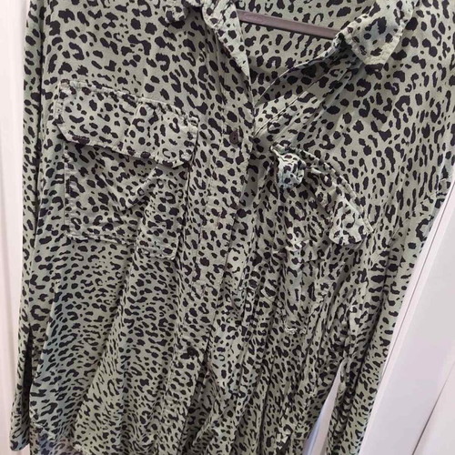 Bershka women's shirt like new, black and green, size M
