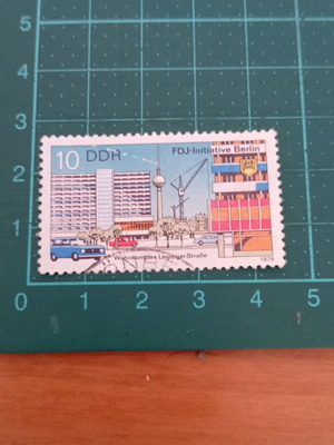 Germany DDR Stamp 1979 modern method of building like new