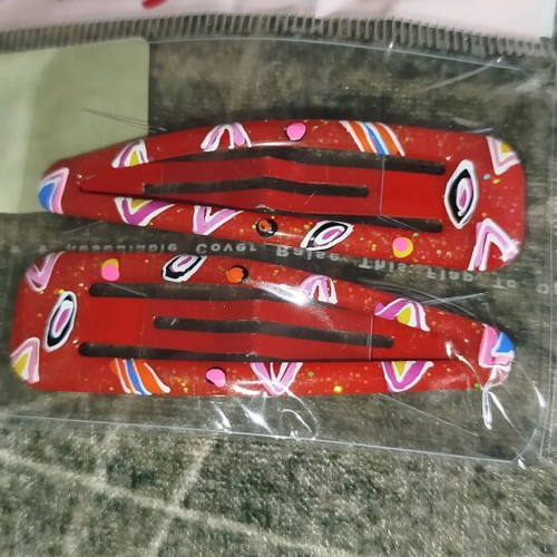 Set of 8 red hair clips new