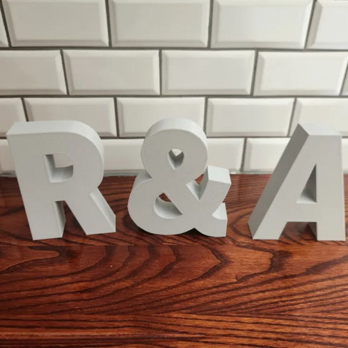 3D Latin letters, 10 cm length, 15 mm thickness