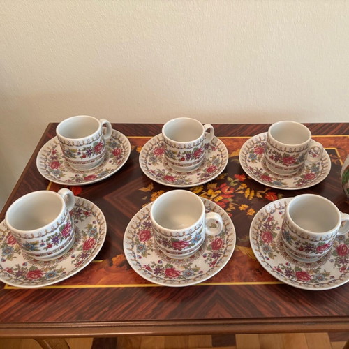 Set of 6 coffee cups like new