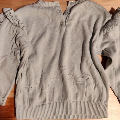 Orchestra thin pullover 81 cm like new, mint color