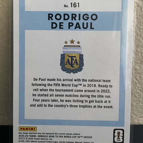 2025-26 Panini Donruss Road to World Cup Parallel Red and Green Rodrigo De Paul card like new