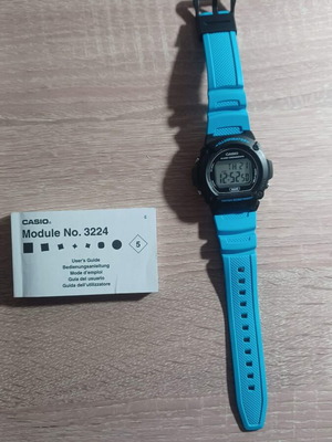 Casio μοντέλο 3224 ανδρικό ρολόι σαν καινούργιο, μπλε και μαύρο