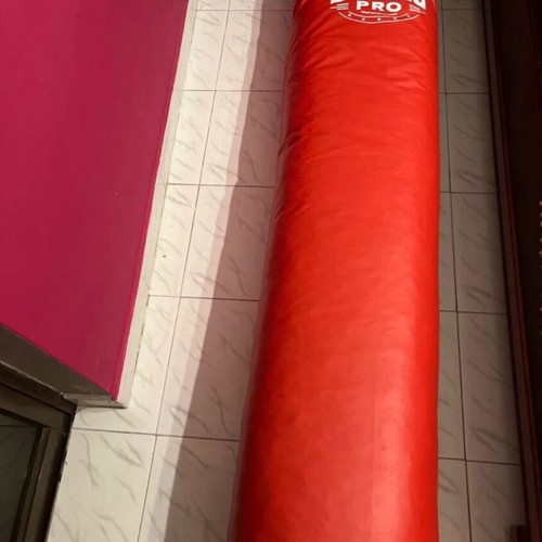 Kick Boxing and Boxing Bag new with hook, height 1.80m, weight 46kg