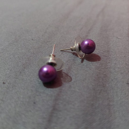 Earrings like new, purple