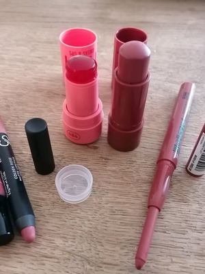 Lipstick, blush, lip gloss, tint in pale shades like new