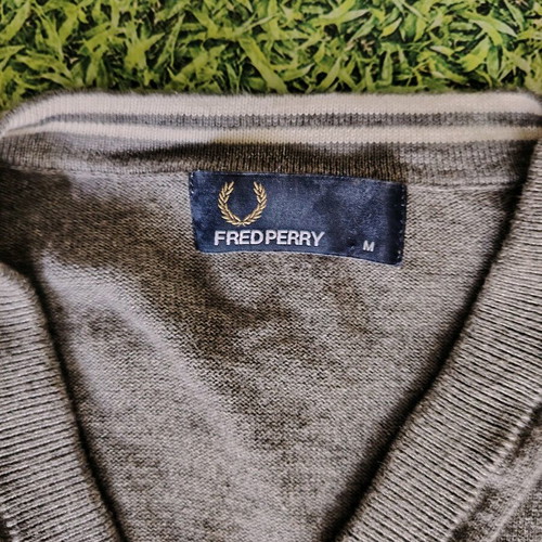 Fred Perry cotton sweater size M like new, gray