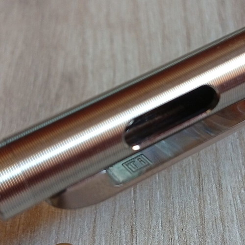 Titanium pen with lever, like new, Schneider Gelion g2 refill 0.5mm