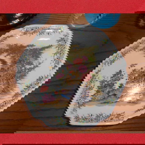 Πορσελάνινο πιάτο εξαγωνικό μεταχειρισμένο με κινέζικες λεπτομέρειες 20 cm