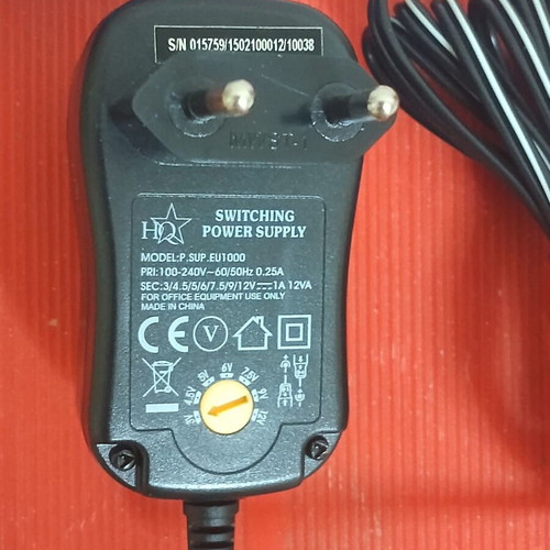 Power supply 1000 mA with adjustable voltage 3-12V