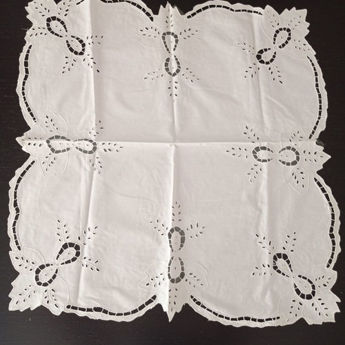 Square doily used