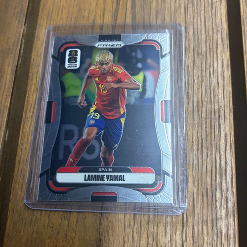 Lamine Yamal 2026 Panini Prizm Fifa World Cup Base #70 Spain card