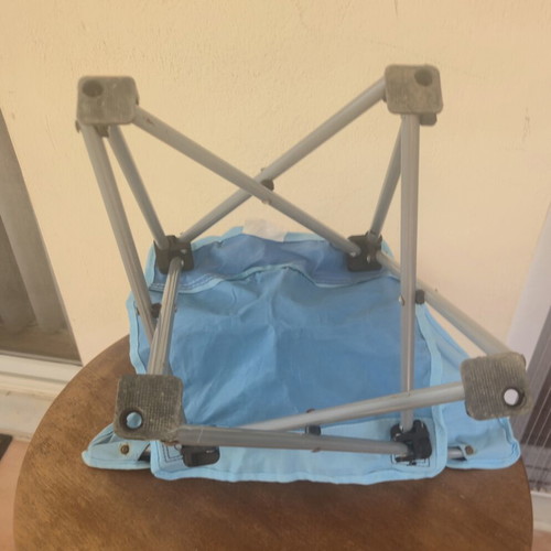 Children's beach chair used, for ages 4-5