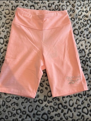 Reebok shorts new, pink, size XS