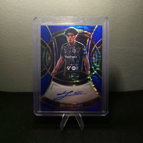 Hector Fort Auto Blue Pulsar SP Panini Select LaLiga 2025-26 Elche card
