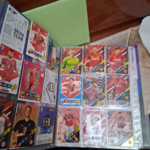 Album 2024 used with 129 cards