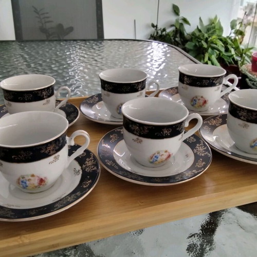 Coffee cups with saucers set of 6 vintage porcelain like new