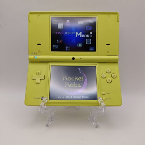 Nintendo Dsi lime handheld console with 100+ games