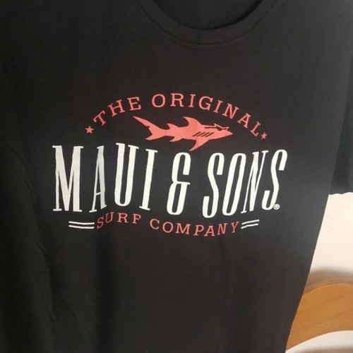 Maui & Sons T-shirt XL new, black and red, 100% cotton
