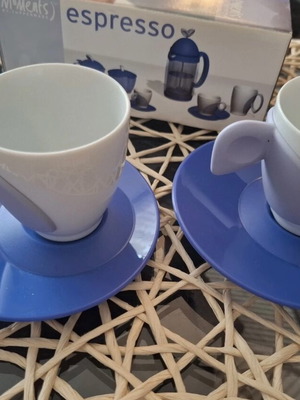 Tupperware porcelain espresso cup set with saucers, 2 pieces