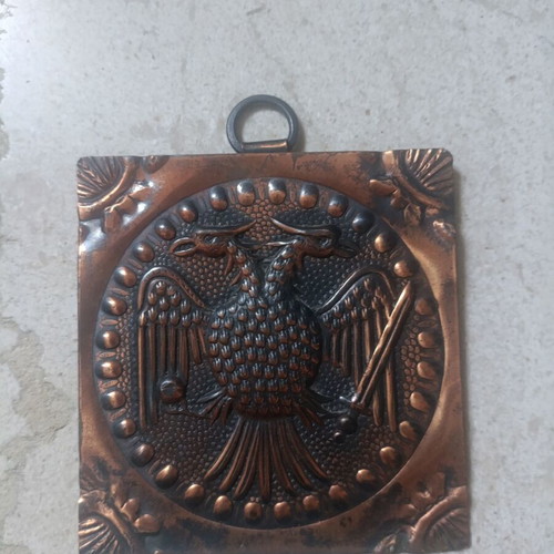 Bronze double-headed eagle hanging decoration, 8x8 cm