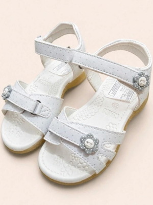 Klin children's sandals size 27 new with tags and box