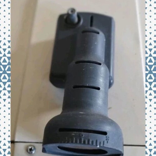 LNB used with two mounts and two DISEqC switches