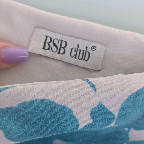 Top used with defect, white and blue, one size