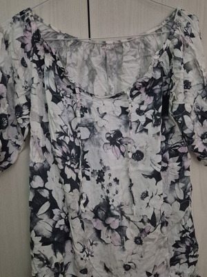 Floral Boho blouse with off-shoulder neckline and cord, used, size L/XL