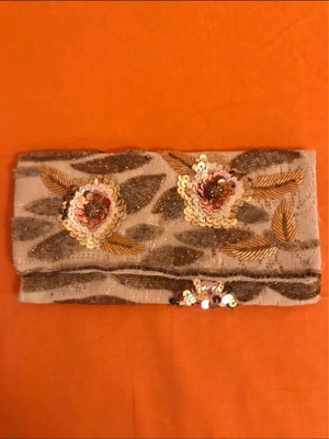 Women's clutches