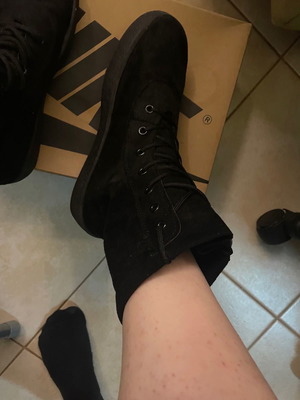 Women's black ankle boots like new with laces size 38