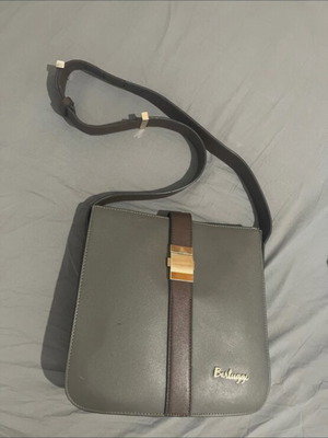 Crossbody bag brown used in good condition