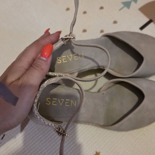 Seven summer women's espadrille-style platform sandals like new, beige, size 37