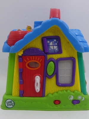 Leap Frog My Discovery House електронна къща с активности употребявана