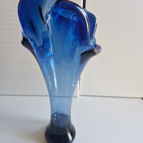 Blue glass vase vintage like new