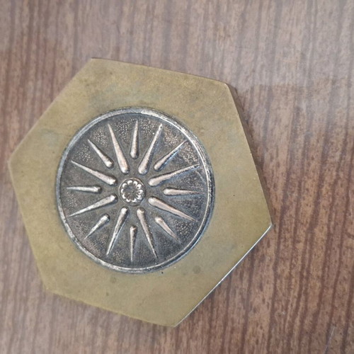 Paperweight used with Star - Vergina Sun design
