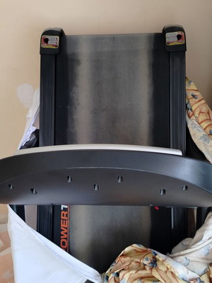 Treadmill like new, barely used