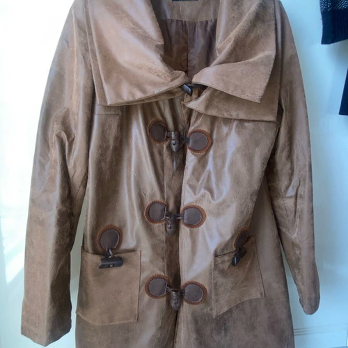 Le Vertige coat tan used with leather look size L