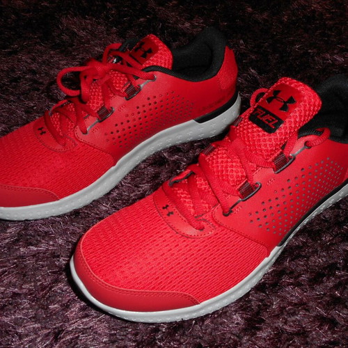 Under Armour Micro G Fuel Run sports shoes new, size 47, red
