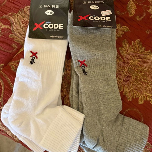 Xcode socks new, 2 pairs white and 2 pairs grey, size 47-50