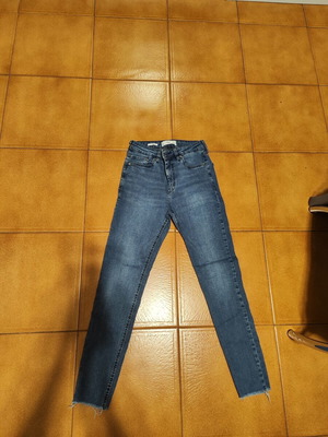 Mango slim fit elastic jeans with frayed hems like new, blue, size S