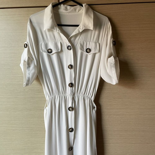 Semize dress ecru cool fabric like new