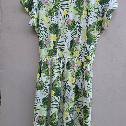 Skater dresses set of 2 like new, red and tropical print