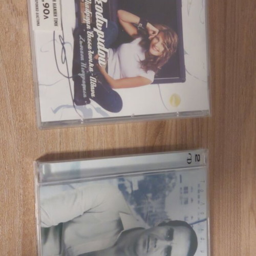 DVDs of Greek singers Natasha Theodoridou & Dimitris Mitropanos like new, 2 DVDs