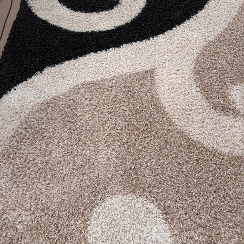 Shaggy rug 1.50x2.30 in excellent condition