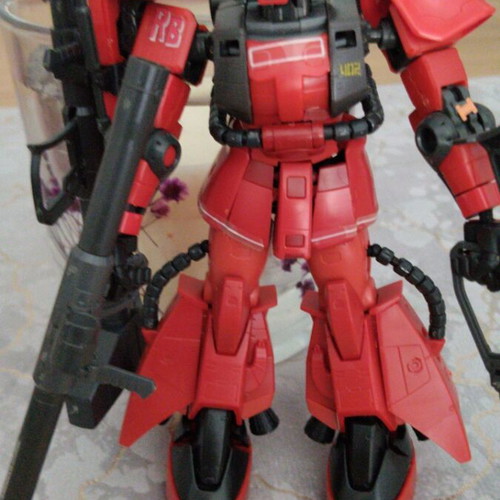 Gundam RG Johnny Riddens Zaku figure like new