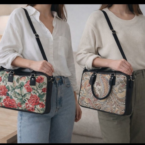 Handmade shoulder bags new with leather details, set of two